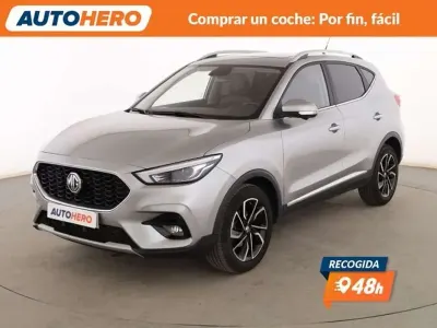 Usado MG ZS Luxury 111 CV (81 kW) 2023 Gris SUV