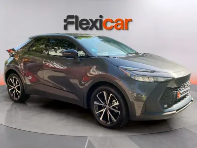 Usado Toyota C-HR Advance 184 CV (135 kW) 2024 Gris SUV