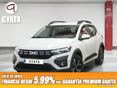 Usado Dacia Sandero Expression 91 CV (66 kW) 2025 Blanco Berlina