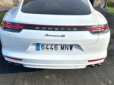 Porsche Panamera 4S