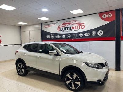 Usado Nissan Qashqai Acenta 115 CV (84 kW) 2015 Blanco SUV