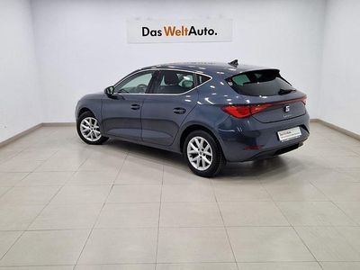 Usado Seat Leon Style 116 CV (85 kW) 2025 Gris