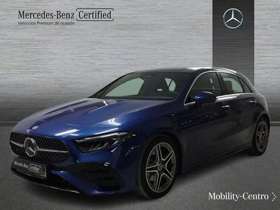 Usado Mercedes A180 AMG line 116 CV (85 kW) 2024 Azul espectra Utilitario