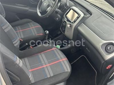 Usado Peugeot 108 82 CV (60 kW) 2015 Gris / plata Berlina