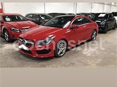 Rojo Usado 2016 Mercedes CLA200 Urban Berlina | 18.000 € (Precio justo)