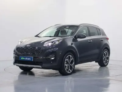 Usado Kia Sportage 136 CV (100 kW) 2022 Negro SUV