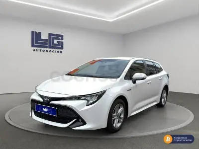 Usado Toyota Corolla Active 122 CV (89 kW) 2021 Blanco Familiar