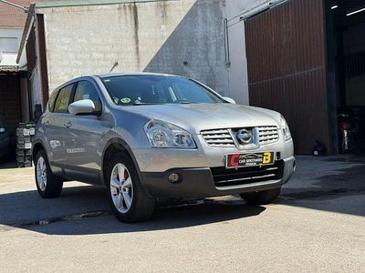 Usado Nissan Qashqai Acenta 106 CV (77 kW) 2009 Gris / plata SUV