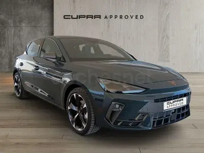 Usado Cupra Leon 204 CV (150 kW) 2025 Azul Berlina
