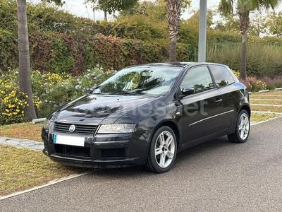 Negro Usado 2004 Fiat Stilo Dynamic Berlina | 1850 € (Precio justo)