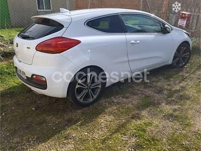 Blanco Usado 2018 Kia Ceed Utilitario | 15.000 € (Un poco caro)
