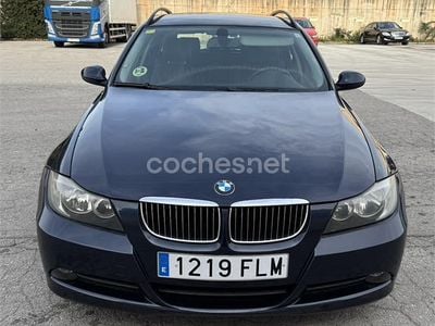 Usado BMW 325 197 CV (144 kW) 2007 Azul Familiar