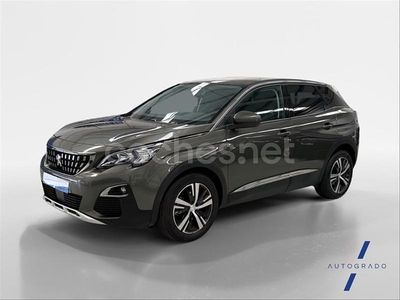 Usado Peugeot 3008 Allure 131 CV (96 kW) 2020 Gris SUV