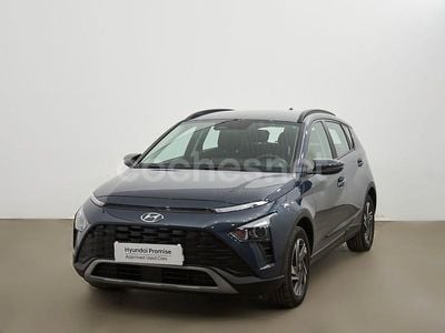 Gris / plata Usado 2021 Hyundai Bayon SUV | 14.990 € (Un poco caro)