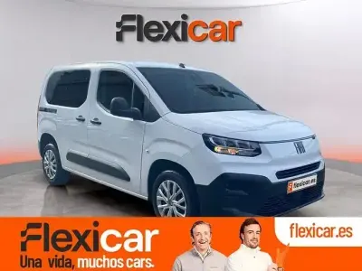 Używany Fiat Doblò 100 KM (73 kW) 2024 Biały Minivan