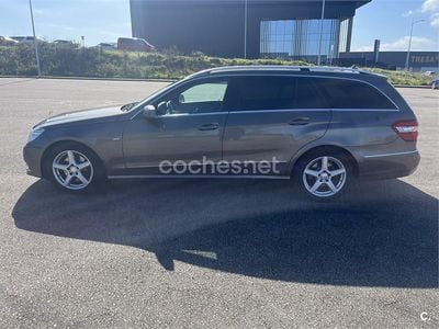 Usado Mercedes E250 204 CV (150 kW) 2013 Marrón Familiar