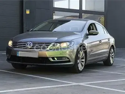 Usado VW CC 160 CV (117 kW) 2012 Gris / plata Berlina