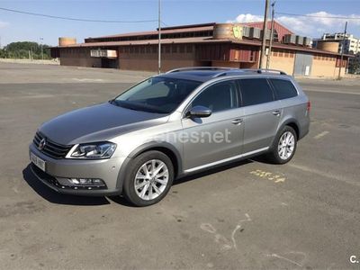 Gris / plata Usado 2013 VW Passat Alltrack Familiar | 9900 €