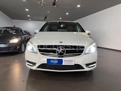 Mercedes B180