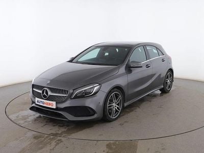 Usado Mercedes A180 AMG 110 CV (80 kW) 2017 Gris Utilitario