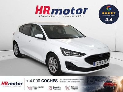 Usado Ford Focus Trend 120 CV (88 kW) 2022 Blanco Berlina