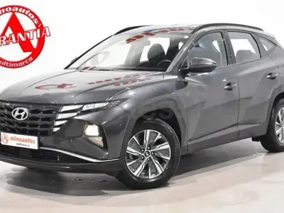 Usado Hyundai Tucson 230 CV (169 kW) 2023 Gris / plata SUV