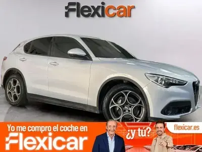 Usado Alfa Romeo Stelvio Sprint 160 CV (117 kW) 2022 Azul SUV