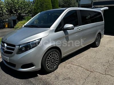 Mercedes V220