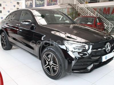 Usado Mercedes GLC300e 320 CV (235 kW) 2021 Negro Coupe