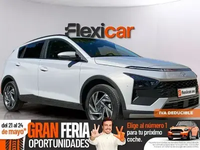 Usado Hyundai Bayon 79 CV (58 kW) 2025 Gris SUV