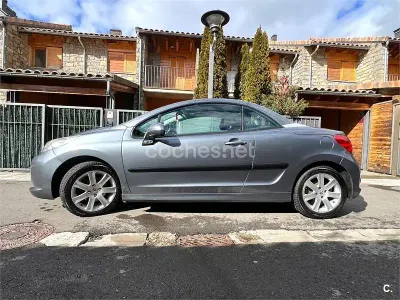 Occasion Peugeot 207 CC 110 ch (80 kW) 2008 Gris Cabriolet