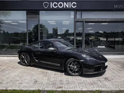 Usado Porsche 718 Cayman T 300 CV (220 kW) 2019 Negro Coupe