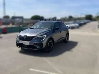 Occasion Renault Arkana Esprit Alpine 145 ch (106 kW) 2024 Gris SUV