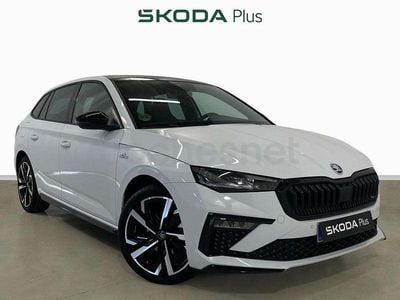 Usado Skoda Scala Monte Carlo 150 CV (110 kW) 2025 Blanco Utilitario