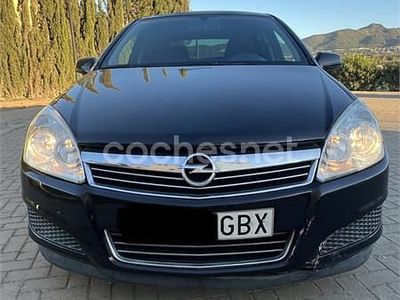 Usado Opel Astra Enjoy 100 HP (73 kW) 2008 Preto Sedan