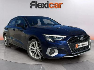 Usado Audi A3 Premium 110 CV (80 kW) 2021 Azul Berlina