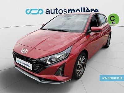 Usado Hyundai i20 100 CV (73 kW) 2024 Rojo Utilitario