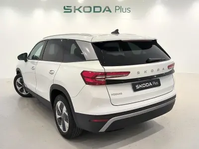 Usado Skoda Kodiaq Selection 150 CV (110 kW) 2025 Blanco SUV