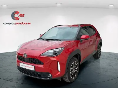 Usado Toyota Yaris Cross Active 116 CV (85 kW) 2024 Rojo SUV