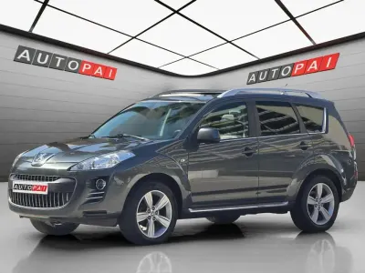 Usado Peugeot 4007 Sport 156 CV (114 kW) 2011 Gris SUV