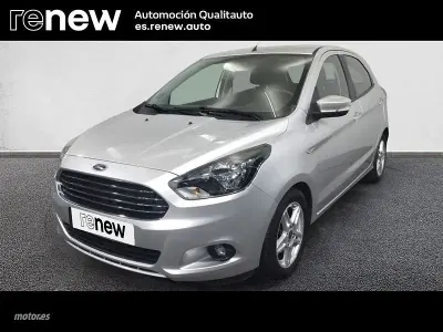 Usado Ford Ka Ultimate 85 CV (62 kW) 2017 Gris Berlina