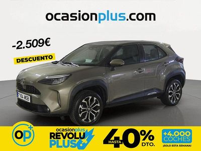 Usado Toyota Yaris Cross Active 116 CV (85 kW) 2024 Blanco SUV