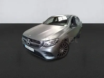Usado Mercedes GLC250 204 CV (150 kW) 2019 Gris / plata Coupe