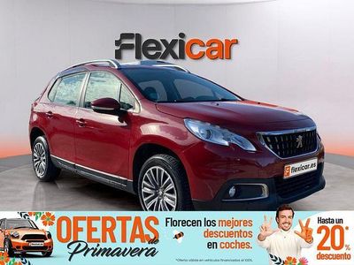Usado Peugeot 2008 Allure 100 CV (73 kW) 2017 Rojo SUV
