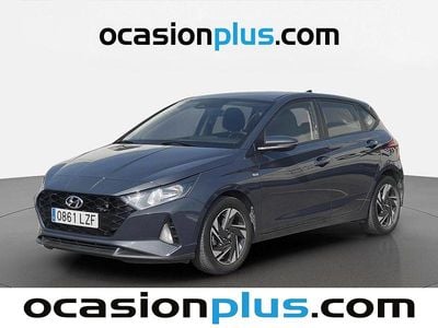 Usado Hyundai i20 100 CV (73 kW) 2022 Gris Utilitario