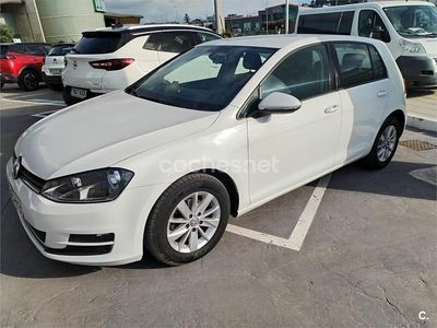 Usado VW Golf VII Advance 105 CV (77 kW) 2014 Blanco Berlina