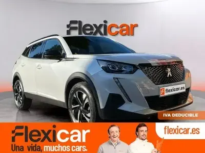 Usado Peugeot 2008 Allure 130 CV (95 kW) 2023 Blanco SUV