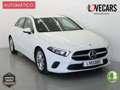 Usado Mercedes A180 116 CV (85 kW) 2019 Blanco Utilitario