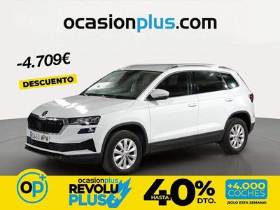 Usado Skoda Karoq Selection 115 CV (84 kW) 2024 Blanco SUV