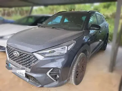 Usado Hyundai Tucson N Line 136 CV (100 kW) 2020 Gris SUV